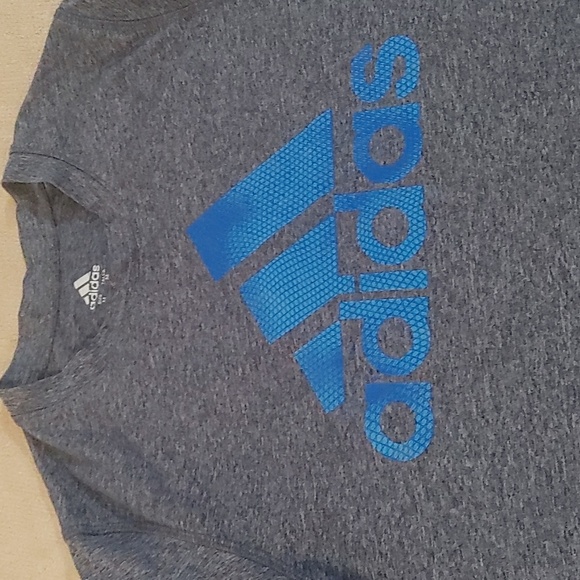 Adidas boys shirts - Picture 3 of 4